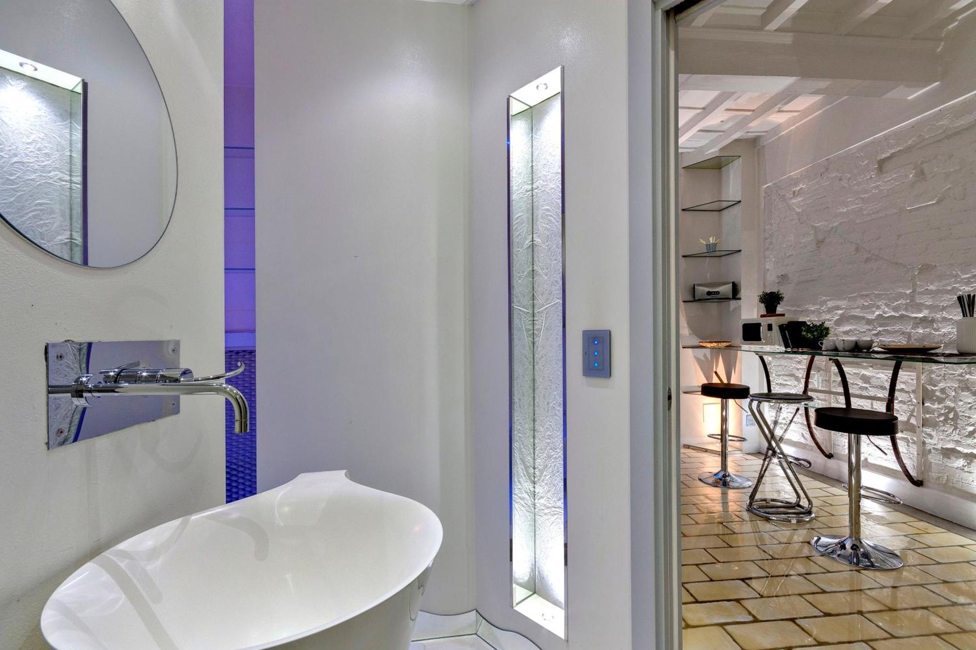 Victor Apartment By Mamo Florenz Exterior foto